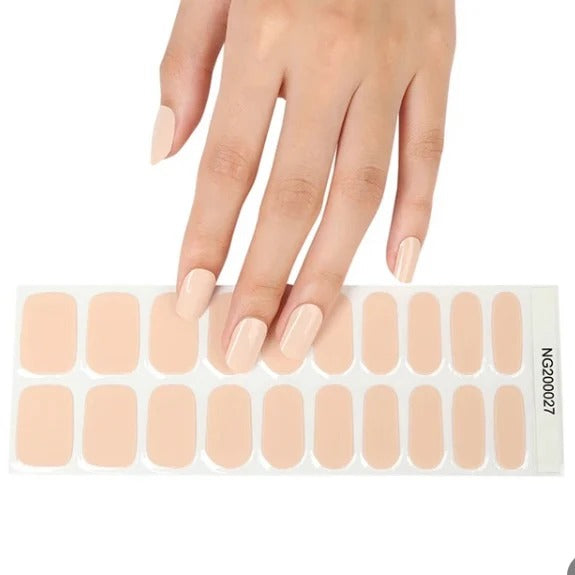 ملصقات أظافر جل (شبه صلبة) - نيود فاتح كلاسيكي