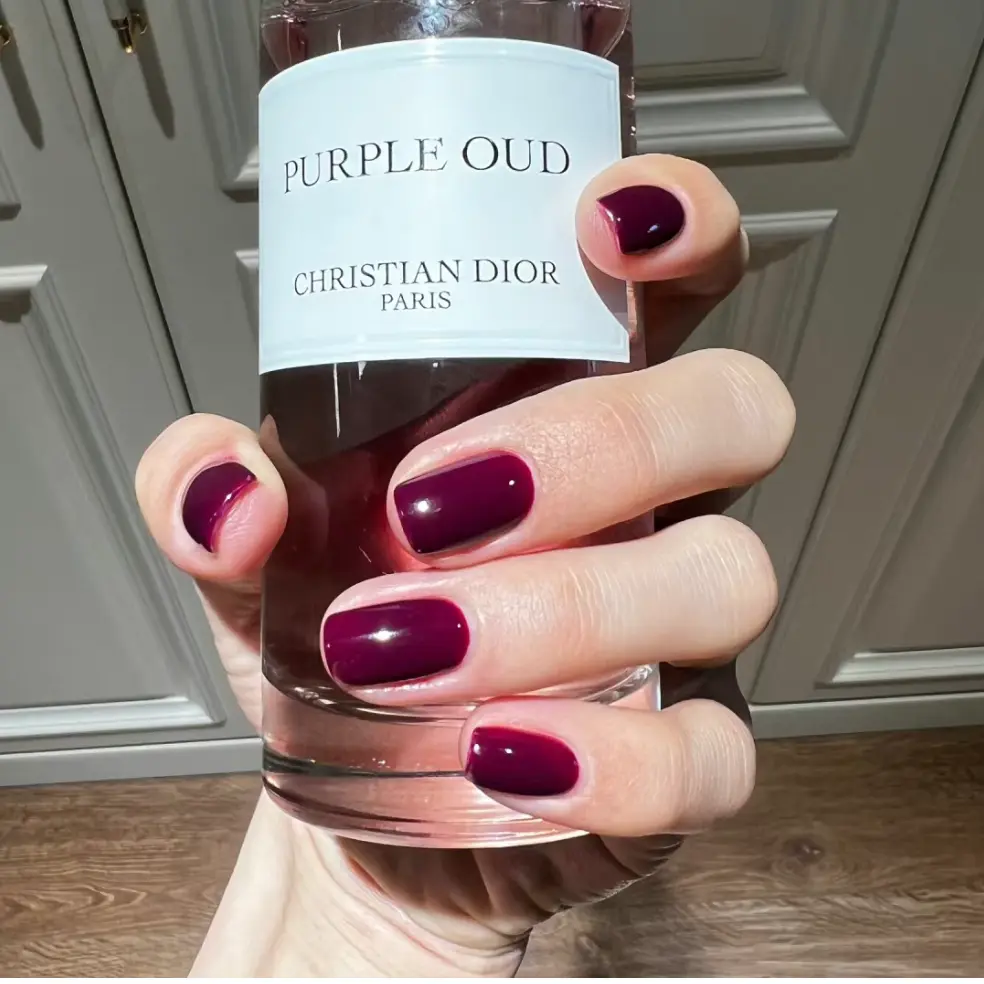 ملصقات أظافر جل (شبه صلبة) - لون برقوقي ملكي