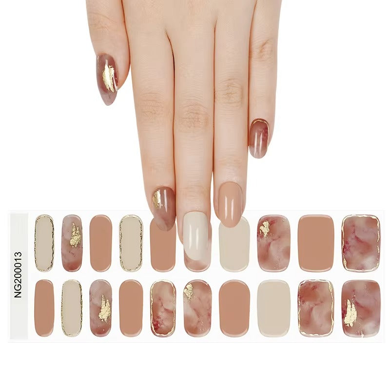 ملصقات أظافر جل (شبه صلبة) - رخامي وذهبي فاخر