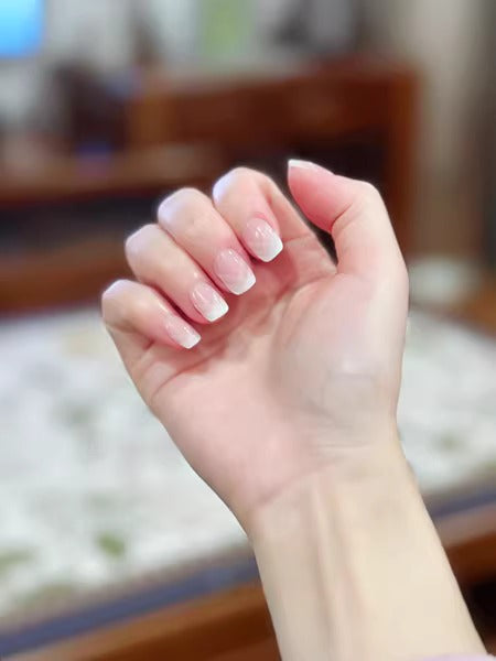 ملصقات أظافر جل (شبه صلبة) - فرنسي مع خط فضي