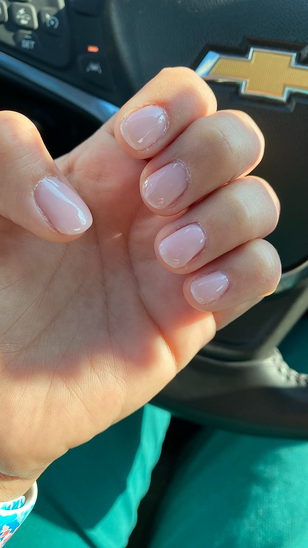 ملصقات أظافر جل (شبه صلبة) - وردي شفاف لامع